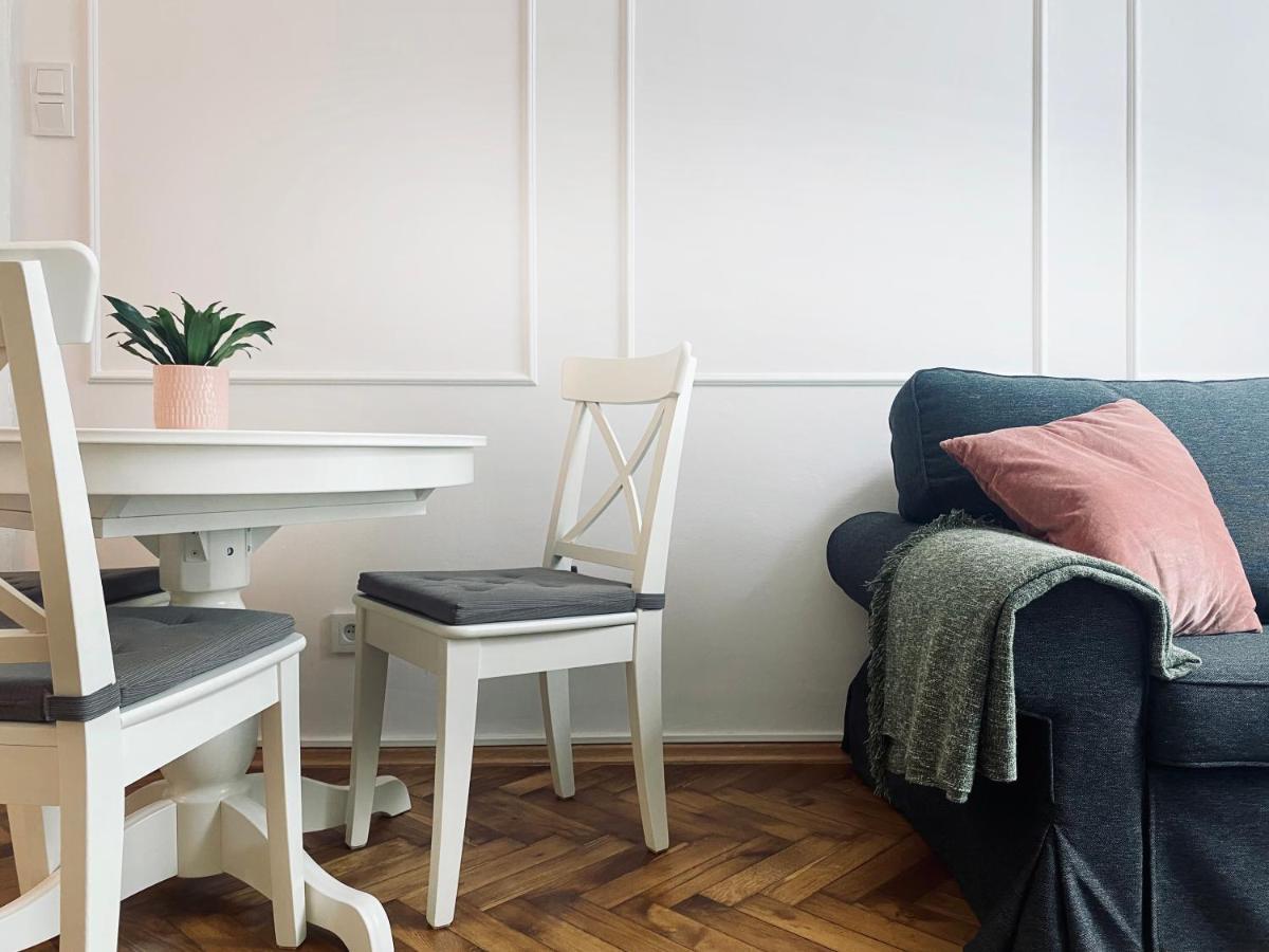 Beautiful Apartment With Two Rooms, Cracow Old Town Krakkó Kültér fotó